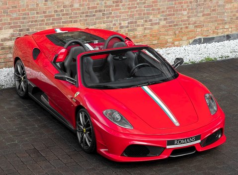 Ferrari 430 Scuderia Spider 16M 8