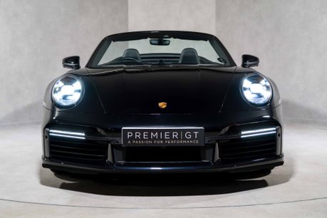 Porsche 911 TURBO S PDK. SPORTS CHRONO. HEATED & VENTILATED SEATS. PCCBS. SPORT EXHAUST 2