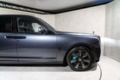 Rolls-Royce Cullinan V12. DYNAMIC PACKAGE. ACTIVE CRUISE. SHOOTING STAR HEADLINER. HUD 11