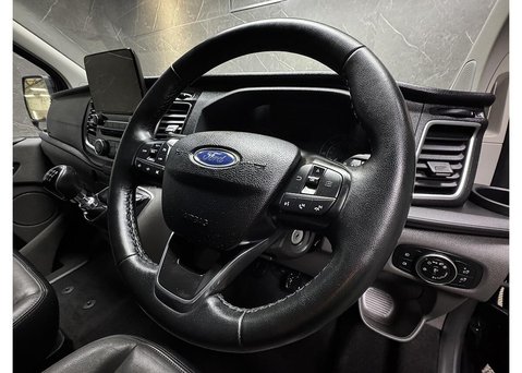 Ford Transit Custom 2.0 320 EcoBlue Limited Crew Van Double Cab 5dr Diesel Manual L2 H1 Euro 6 37