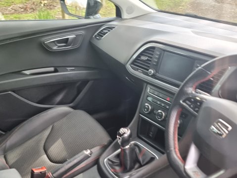 SEAT Leon ECOTSI FR TECHNOLOGY 37