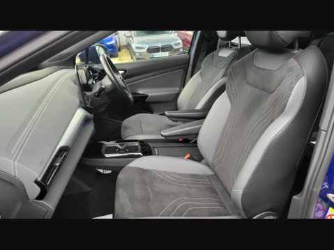 Volkswagen Id.5 Pro 77kWh Style Auto 5dr 35