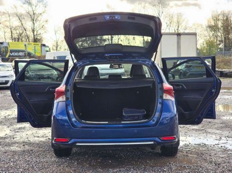 Toyota Auris 1.8 VVT-h Excel Touring Sports 5dr Petrol Hybrid CVT Euro 6 (s/s) (136 ps) 33