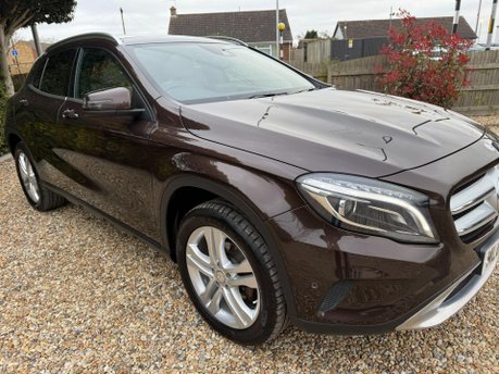 Mercedes-Benz GLA 2.1 GLA220d Sport (Premium Plus) 7G-DCT 4MATIC Euro 6 (s/s) 5dr 9