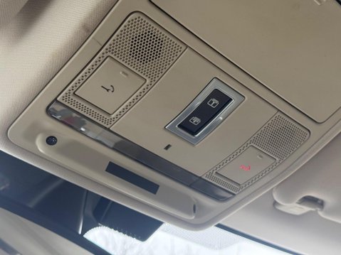 Land Rover Range Rover Evoque 2.2 SD4 Pure Tech Auto 4WD Euro 5 (s/s) 5dr 68