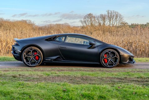 Lamborghini Huracan Evo LP 640-4 4