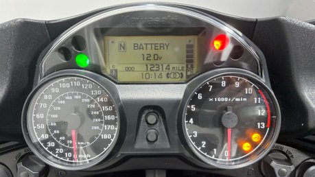 Kawasaki GTR 1400 2011 ONLY 12K FULL LUGGAGE VERY CLEAN 1400CC TOURER BIKE 40