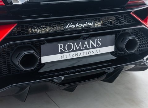 Lamborghini Huracan TECNICA 33