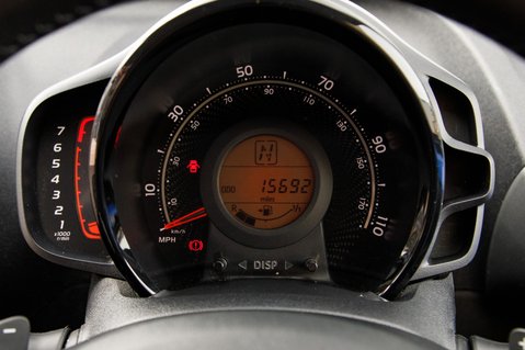 Toyota Aygo VVT-I X-CLUSIV X-SHIFT 14