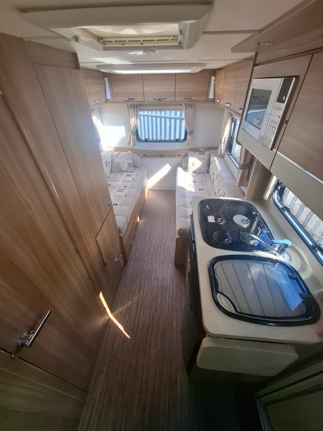 Elddis Majestic 140 13