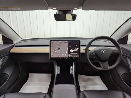Tesla Model 3 Model 3 Long Range AWD 4WD 4dr 2