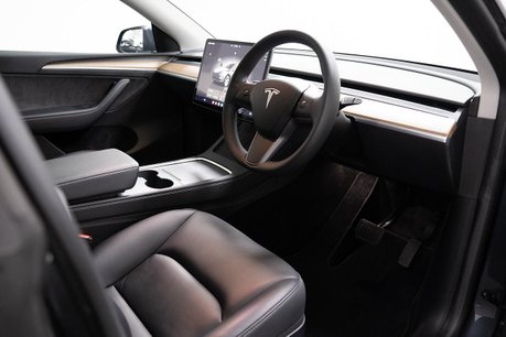 Tesla Model Y (Dual Motor) Long Range SUV 5dr Electric Auto 4WDE (384 bhp) 2
