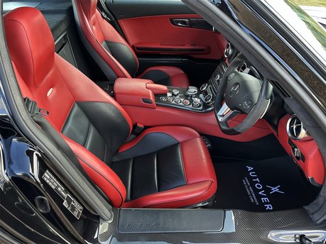Mercedes-Benz SLS AMG Coupe 45