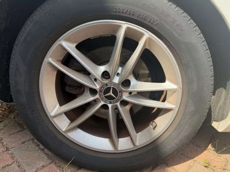 Mercedes-Benz A Class 1.3 A180 SE Hatchback 5dr Petrol 7G-DCT Euro 6 (s/s) (136 ps) 16