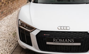 Audi R8 V10 Plus Spyder 23