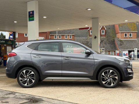 Hyundai TUCSON CRDI PREMIUM SE MHEV 7