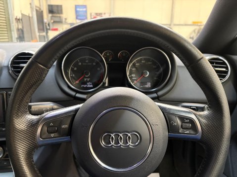 Audi TT 2.0 TFSI S line Euro 5 (s/s) 3dr 13