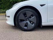 Tesla Model 3 (Dual Motor) Long Range Auto 4WDE 4dr 49