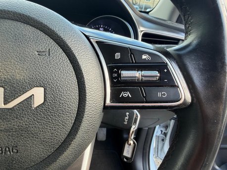 Kia Ceed CRDI 2 NAV ISG MHEV 19