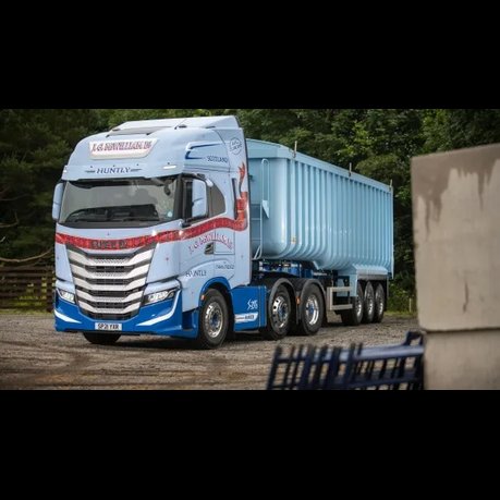 Tartaned up 570hp IVECO S-WAY joins JG McWilliam’s fleet