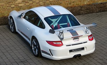 Porsche 911 GT3 RS 4.0 (997) 6