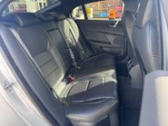 Jaguar XE SPORT 14