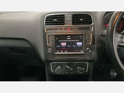 Volkswagen Polo 1.0 BlueMotion Tech SE Euro 6 (s/s) 5dr 6