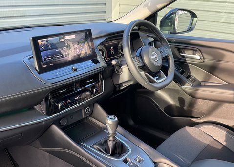 Nissan Qashqai DIG-T N-CONNECTA 5