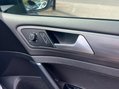 Volkswagen Golf 1.0 TSI BlueMotion Tech SE Nav DSG Euro 6 (s/s) 5dr 29