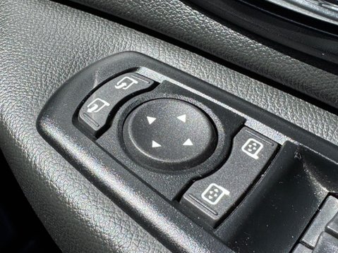Renault Grand Scenic 1.5 dCi ENERGY Dynamique TomTom Euro 5 (s/s) 5dr 29