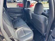 Mitsubishi Outlander 2.4h TwinMotor 13.8kWh 4h CVT 4WD Euro 6 (s/s) 5dr 17