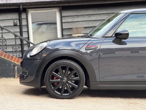 Mini Hatch 2.0 Cooper SD Hatchback 3dr Diesel Manual Euro 6 (s/s) (170 ps) 8