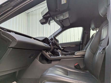 Land Rover Range Rover Evoque 2.0 Range Rover Evoque R-Dynamic S D Auto 4WD 5dr 50