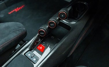 Ferrari 488 Pista 26