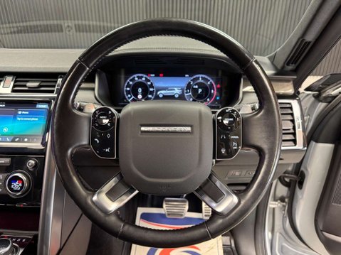 Land Rover Discovery 3.0 Discovery Luxury HSE SDV6 Auto 4WD 5dr 45