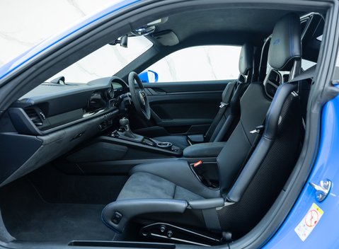 Porsche 911 GT3 (992) 16