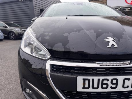 Peugeot 208 1.2 PureTech Tech Edition Euro 6 (s/s) 5dr 10