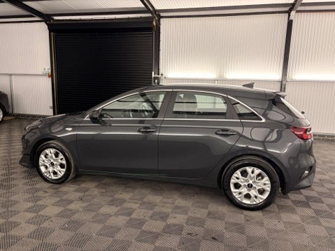 Kia Ceed 1.5 T-GDi 2 Euro 6 (s/s) 5dr Non-ADAP 48