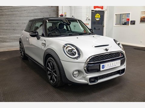 Mini Hatch 2.0 Cooper S Euro 6 (s/s) 3dr 7