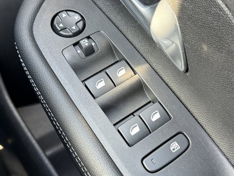 Vauxhall Mokka 1.2 Turbo Ultimate 5dr Auto 33