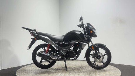 Honda CB 2022 72 PLATE 9K NEW MOT SERVICED 125CC LEARNER BIKE CBF125 1