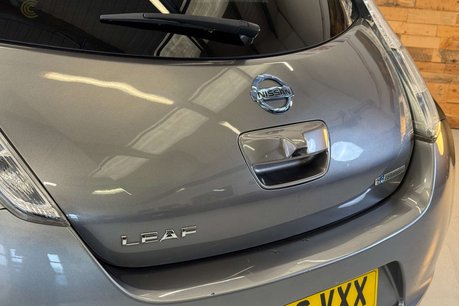 Nissan LEAF 30kWh Tekna Hatchback 5dr Electric Auto (109 bhp) 81
