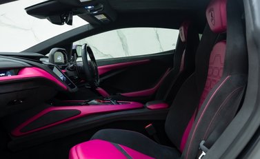 Lamborghini Revuelto 17