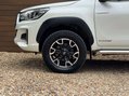 Toyota Hilux 2.4 HI-Luxury Invincible X D-4D 4WD Double Cab Auto 4WD 5dr 13