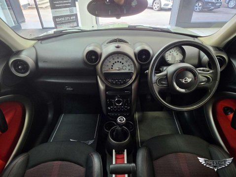 Mini Countryman 1.6 One SUV 5dr Petrol Manual Euro 5 (s/s) (98 ps) 30