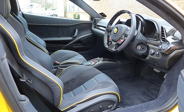 Ferrari 458 Italia 9