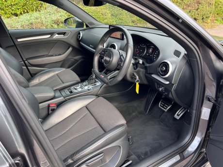 Audi A3 1.5 TFSI CoD Black Edition Sportback S Tronic Euro 6 (s/s) 5dr 22