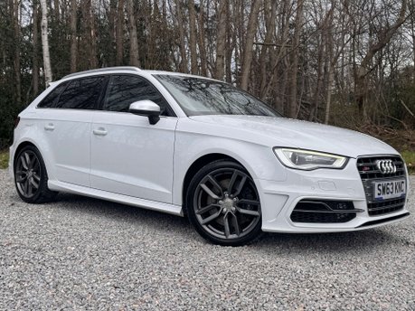 Audi S3 2.0 S3 Sportback Quattro 4WD 5dr 1