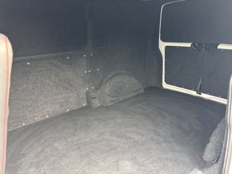 Volkswagen Transporter 2.0 BiTDI T32 Sportline Panel Van 5dr Diesel DSG FWD SWB Euro 6 (204ps) 15