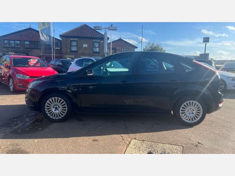 Ford Focus 1.6 TDCi DPF Titanium Hatchback 5dr Diesel Manual (115 g/km, 108 bhp) 5